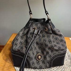 Black Dooney and Bourke handbag